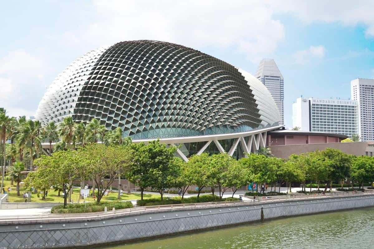 nhà hát trái sầu riêng singapore