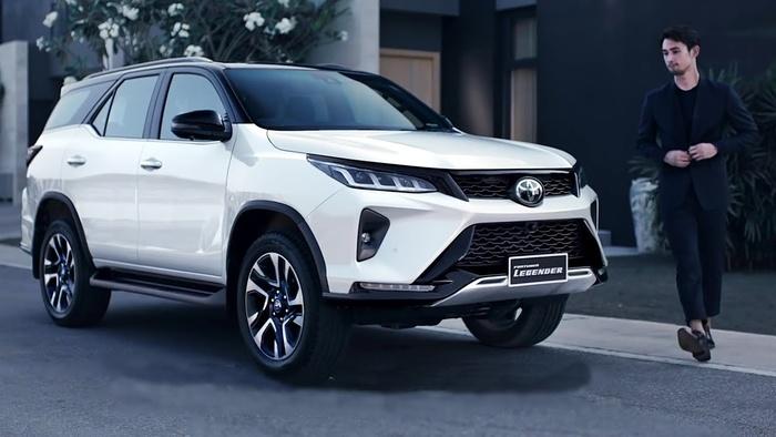 Toyota-Fortuner-noi-bat-thiet-ke.jpg